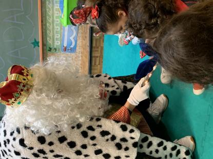 VISITA DE SUS MAJESTADES LOS REYES MAGOS  - Foto 56