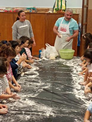 PROYECTO EDAD MEDIA INFANTIL  TALLER DE PAN - Foto 11