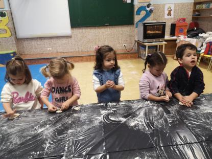 PROYECTO EDAD MEDIA INFANTIL  TALLER DE PAN - Foto 14