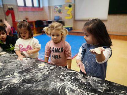 PROYECTO EDAD MEDIA INFANTIL  TALLER DE PAN - Foto 20