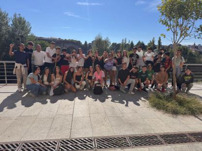 CONVIVENCIAS: creciendo juntos en valores �tico-cristianos - Foto 1