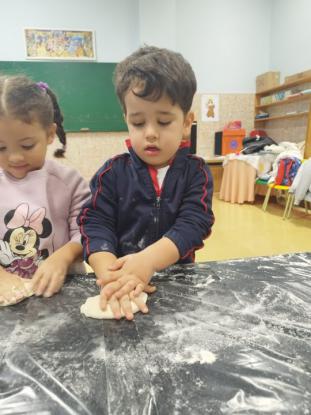 PROYECTO EDAD MEDIA INFANTIL  TALLER DE PAN - Foto 29
