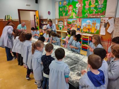 PROYECTO EDAD MEDIA INFANTIL  TALLER DE PAN - Foto 39