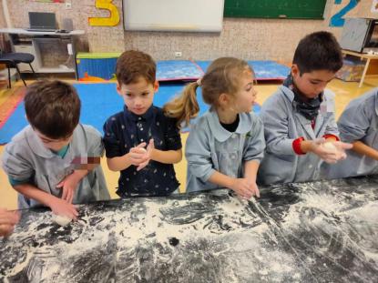 PROYECTO EDAD MEDIA INFANTIL  TALLER DE PAN - Foto 41