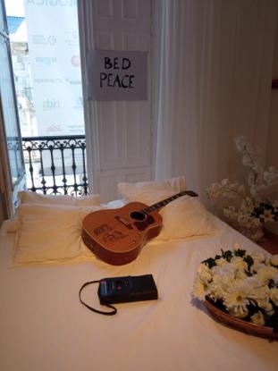 EL ALUMNADO DE ESO SE ADENTRA EN EL UNIVERSO "BEATLE" - Foto 8