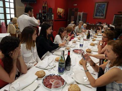 Cena Antigu@s alumn@s 2017 - Foto 1