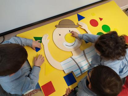 BIENVENIDOS AL CIRCO - Foto 1