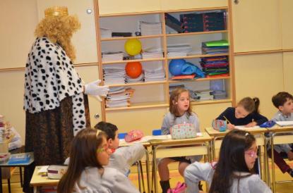 Visita de los Reyes Magos al colegio (ANPA) - Foto 19