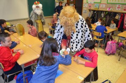Visita de los Reyes Magos al colegio (ANPA) - Foto 36