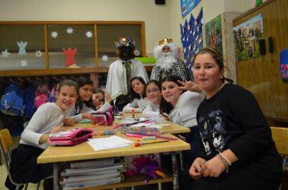 Visita de los Reyes Magos al colegio (ANPA) - Foto 47