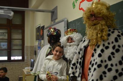 Visita de los Reyes Magos al colegio (ANPA) - Foto 50