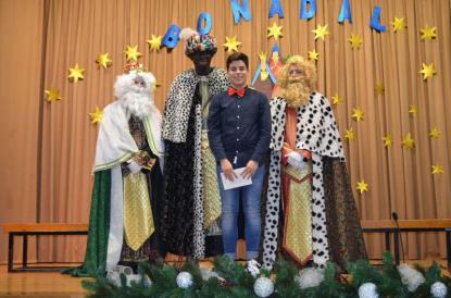 Los Reyes Magos visitan el colegio - Foto 59