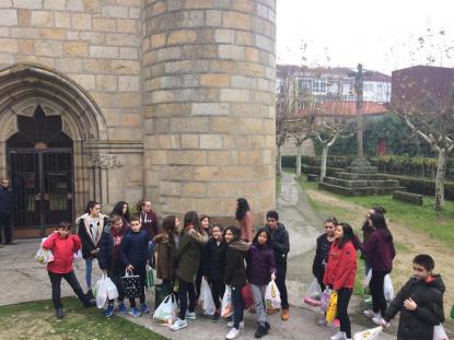 Campaa solidaria de alimentos - Foto 1