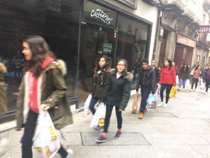 Campaa solidaria de alimentos - Foto 2