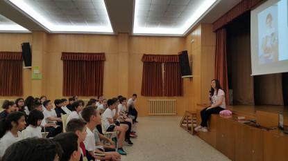 Visita de Ledicia Costas a 5� de Primaria - Foto 4